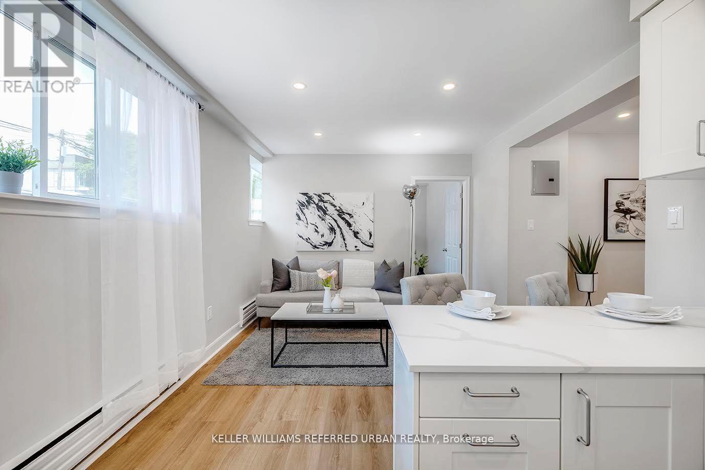 4 - 90 Portland Street, Toronto, Ontario  M8Y 1A7 - Photo 4 - W12700744