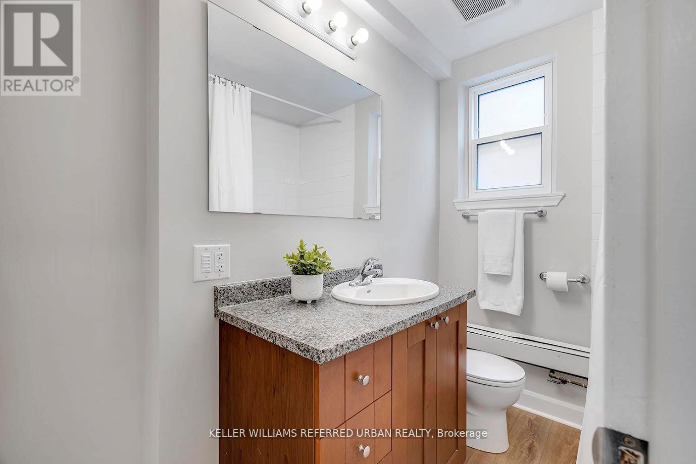 2 - 90 Portland Street, Toronto, Ontario  M8Y 1A7 - Photo 12 - W12700710