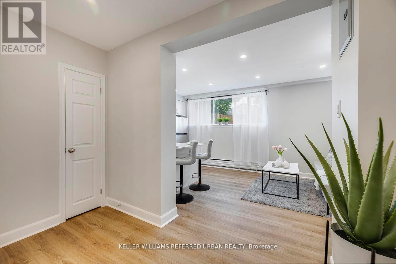 2 - 90 Portland Street, Toronto, Ontario  M8Y 1A7 - Photo 14 - W12700710