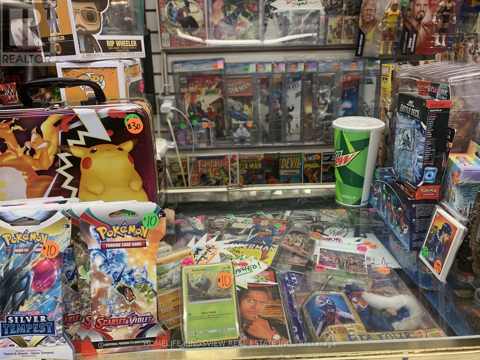 8 Westmore Drive, Toronto (West Humber-Clairville), Ontario  M9V 5E2 - Photo 2 - W12705896