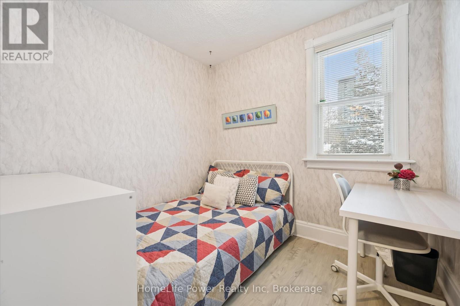 36 Linden Avenue, Kitchener, Ontario  N2G 2A5 - Photo 22 - X12705928