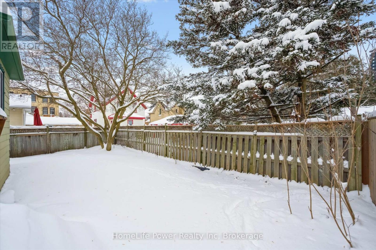 36 Linden Avenue, Kitchener, Ontario  N2G 2A5 - Photo 35 - X12705928