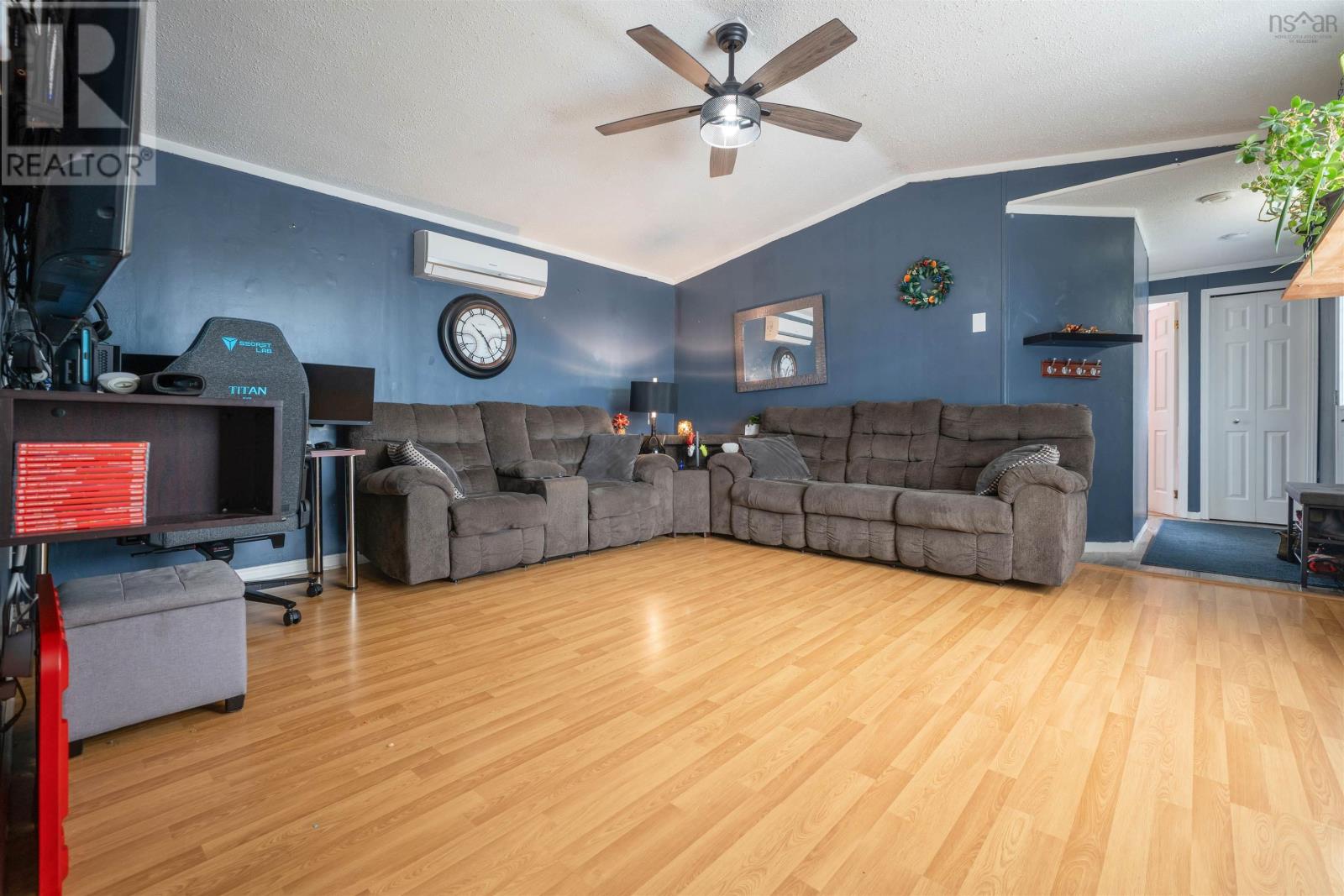 16 Kimberly Court, Amherst, Nova Scotia  B4H 0B8 - Photo 14 - 202600783