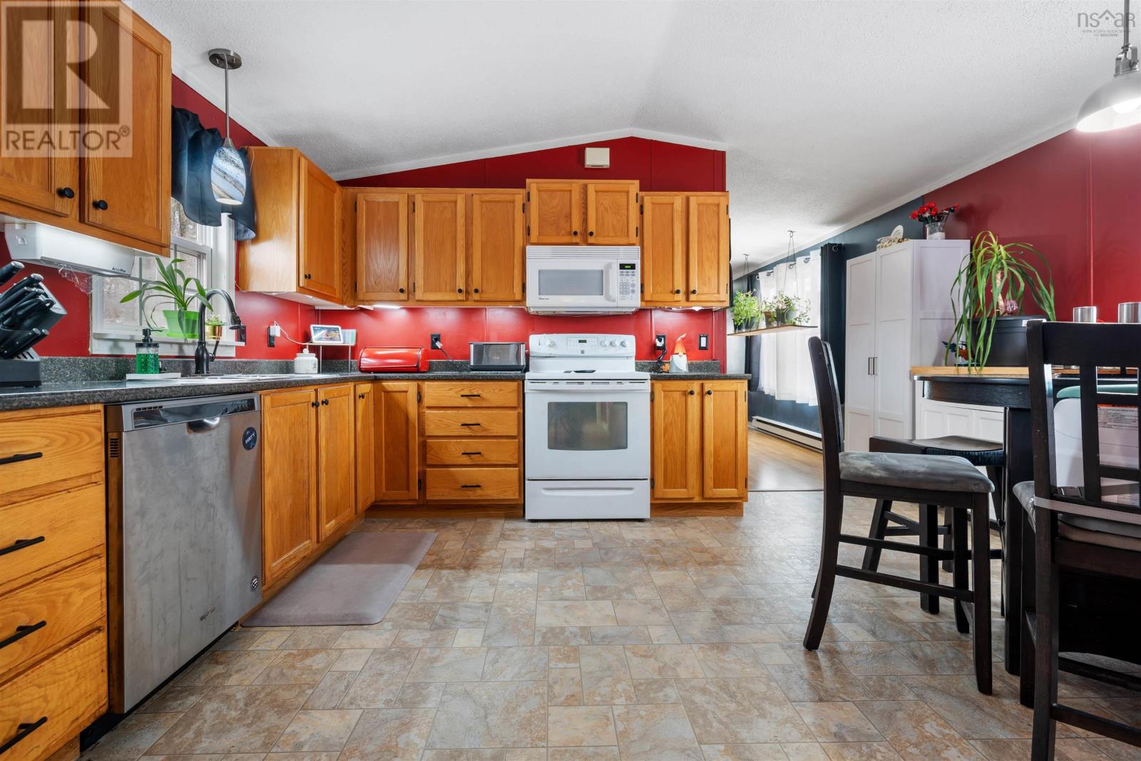 16 Kimberly Court, Amherst, Nova Scotia  B4H 0B8 - Photo 20 - 202600783