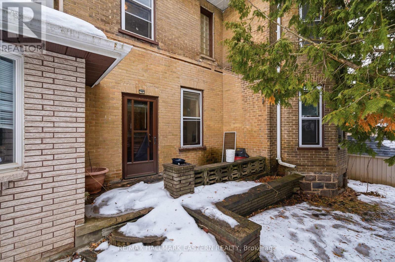 597 Bethune Street, Peterborough, Ontario  K9H 3Z7 - Photo 35 - X12705914