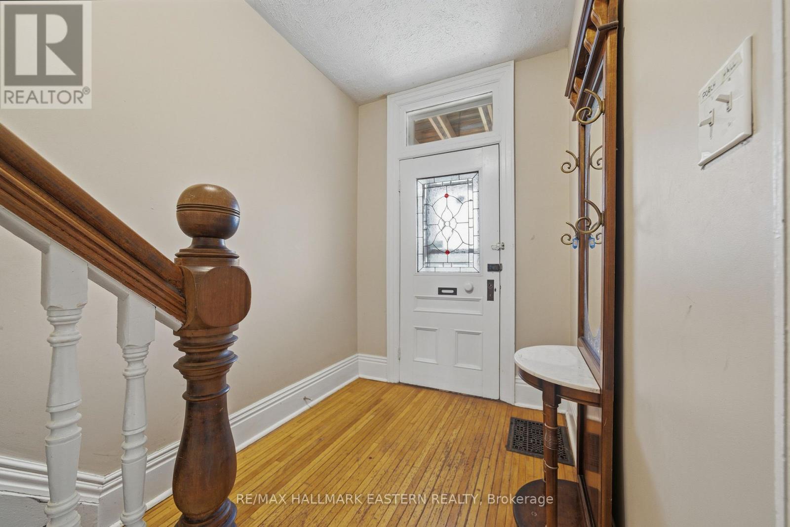 597 Bethune Street, Peterborough, Ontario  K9H 3Z7 - Photo 6 - X12705914