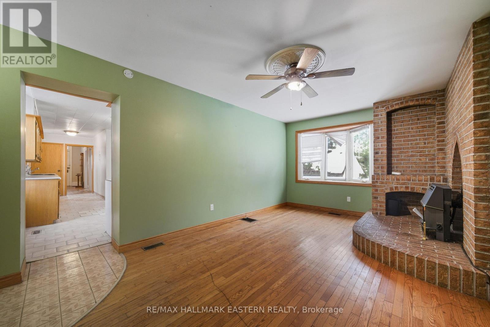 597 Bethune Street, Peterborough, Ontario  K9H 3Z7 - Photo 9 - X12705914