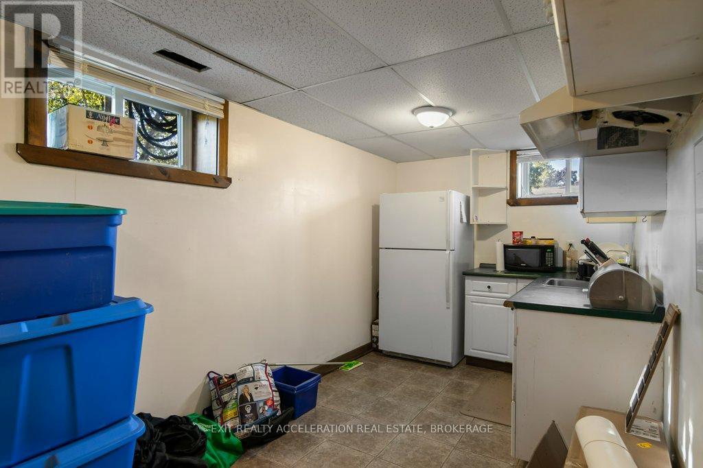 64 River Road, Greater Napanee, Ontario  K7R 3H4 - Photo 29 - X12705916