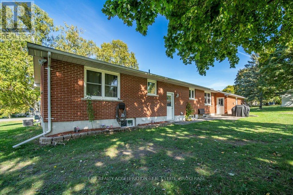 64 River Road, Greater Napanee, Ontario  K7R 3H4 - Photo 34 - X12705916