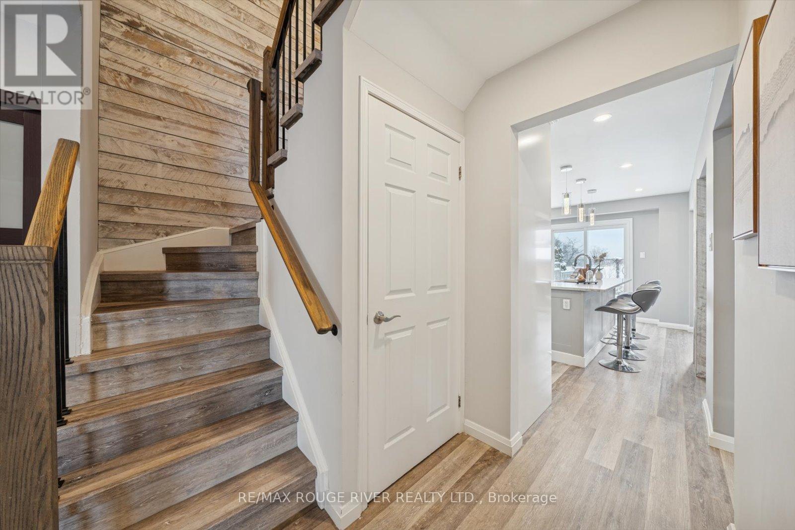 13 Prestonway Drive, Clarington, Ontario  L1C 4S8 - Photo 18 - E12702236