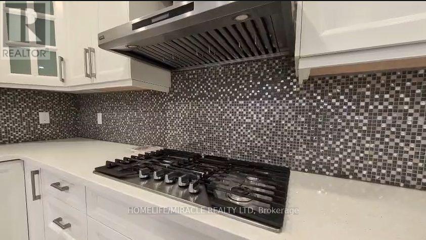 44 Andy Crescent, Vaughan, Ontario  L4H 1C5 - Photo 4 - N12704672