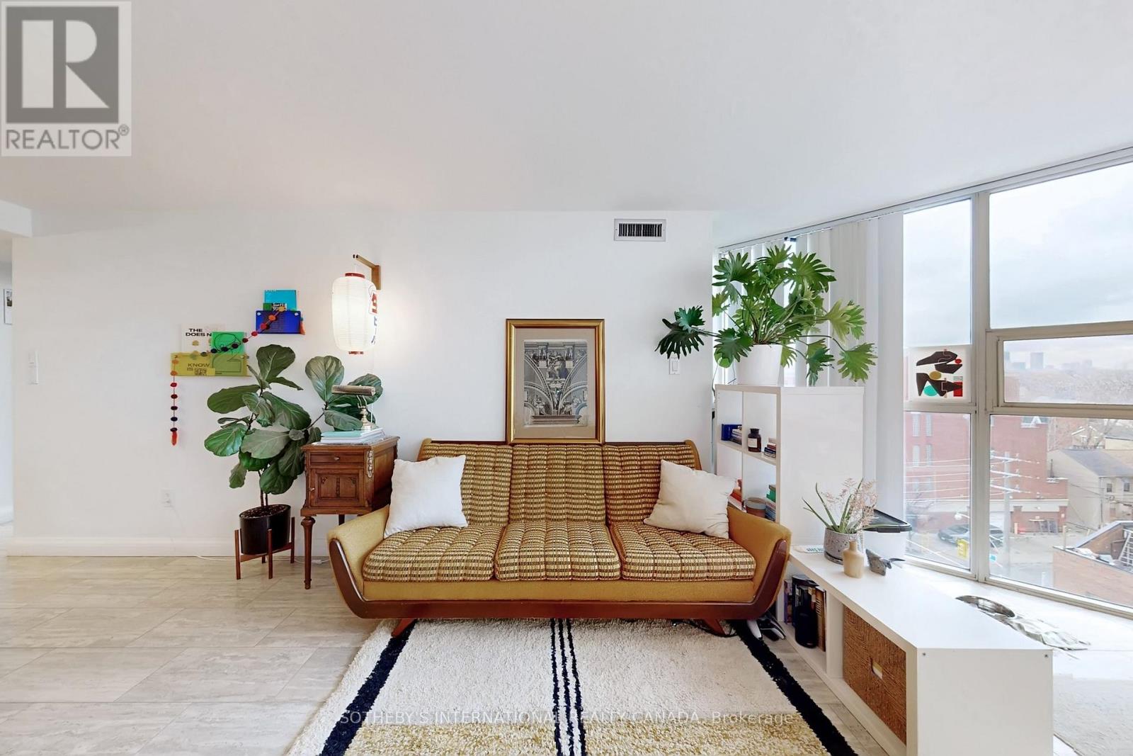 709 - 725 King Street W, Toronto (Niagara), Ontario  M5V 2W9 - Photo 15 - C12705948