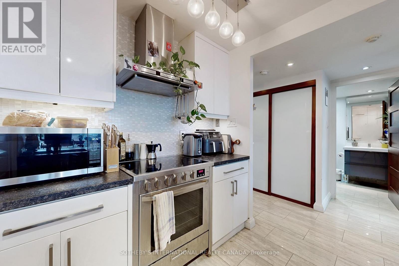 709 - 725 King Street W, Toronto (Niagara), Ontario  M5V 2W9 - Photo 9 - C12705948