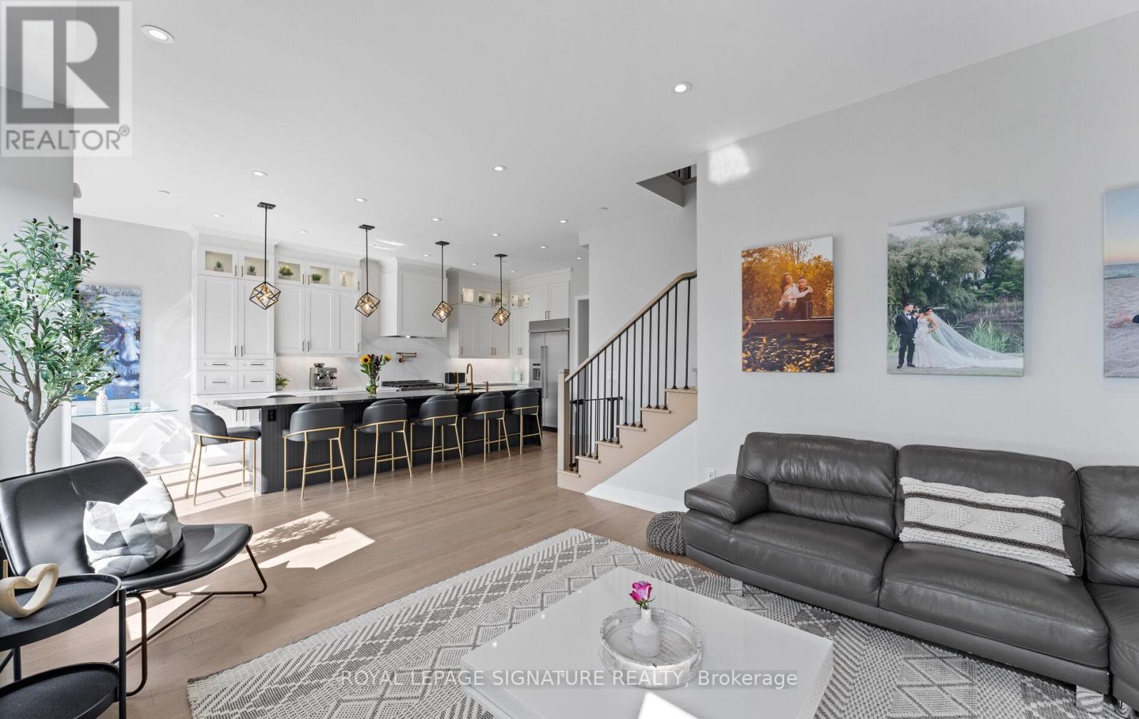 29 Sikura Circle, Aurora, Ontario  L4G 3Y8 - Photo 13 - N12705922