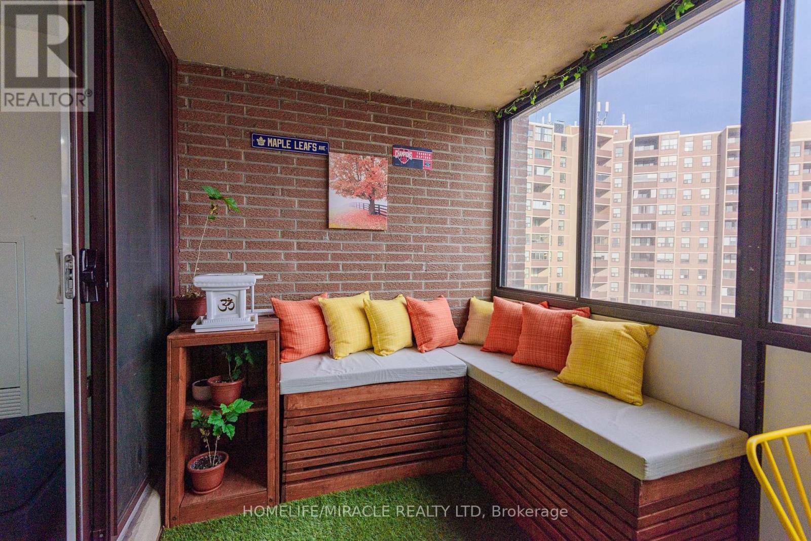 1201 - 714 The West Mall, Toronto, Ontario  M9C 4X1 - Photo 17 - W12705934