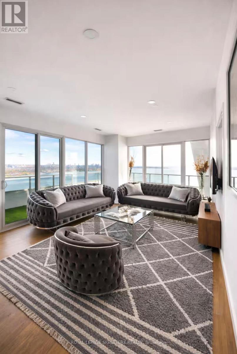 Lph05b - 20 Shore Breeze Drive, Toronto, Ontario  M8V 1A1 - Photo 3 - W12705942