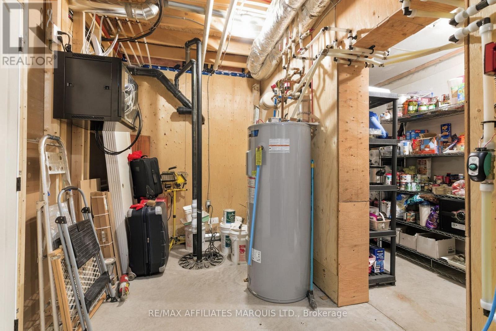 17026 Myers Road, South Stormont, Ontario  K0C 2A0 - Photo 32 - X12705964