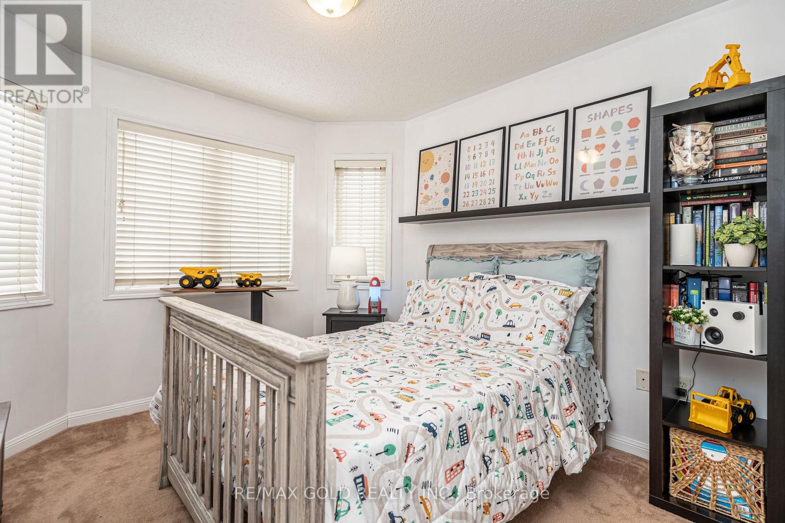 2 Zimmer Street, Brampton, Ontario  L6S 6L3 - Photo 32 - W12703704