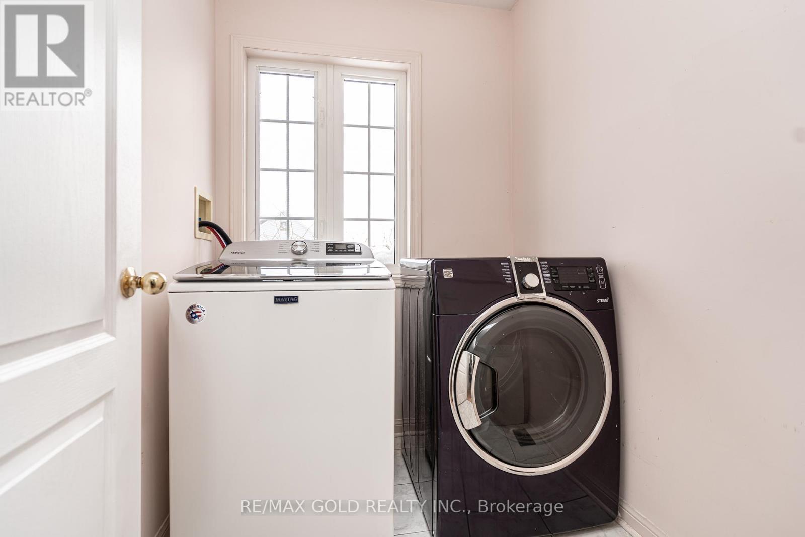 2 Zimmer Street, Brampton, Ontario  L6S 6L3 - Photo 36 - W12703704