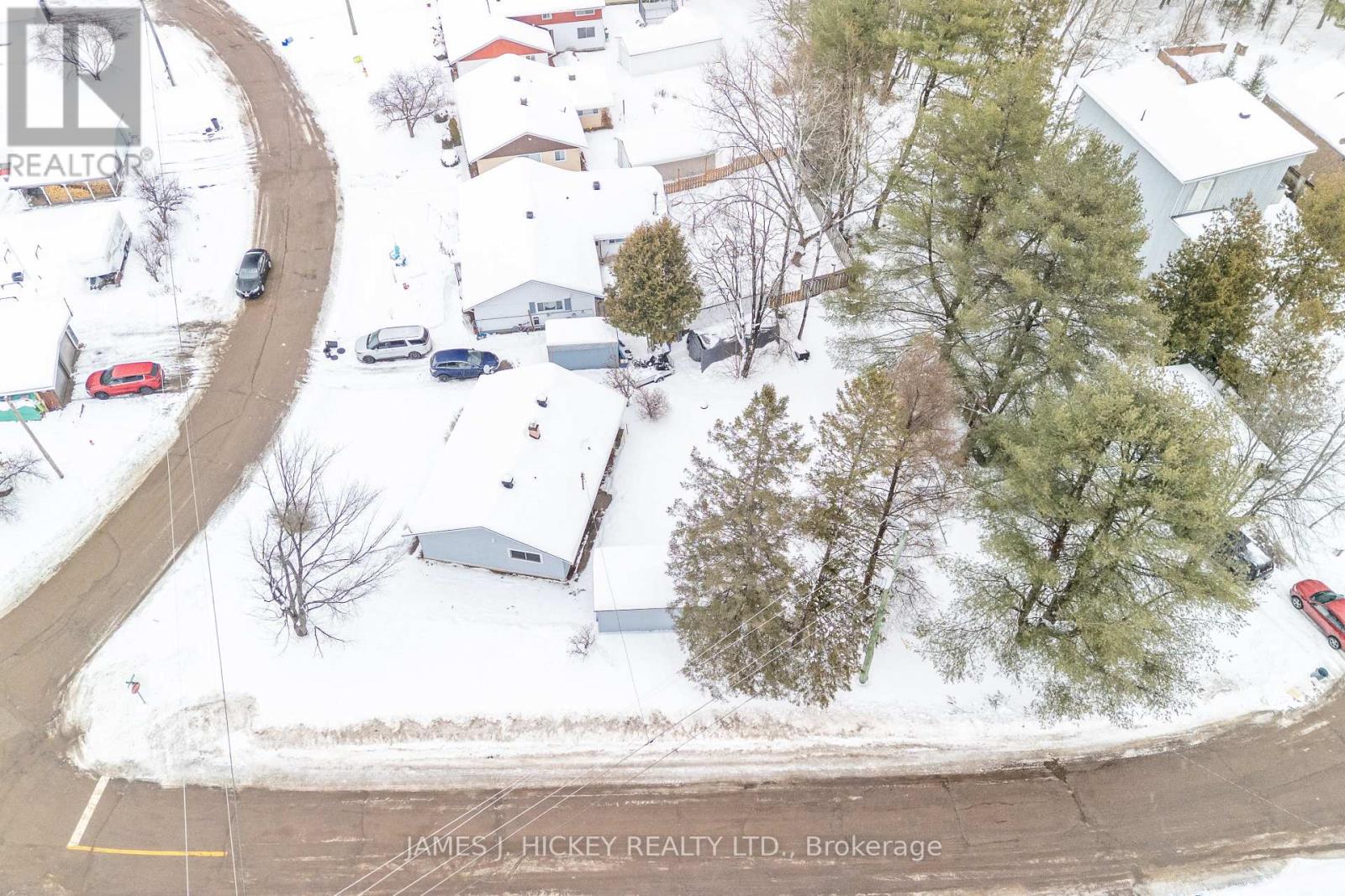 88 Glendale Avenue, Deep River, Ontario  K0J 1P0 - Photo 31 - X12706000