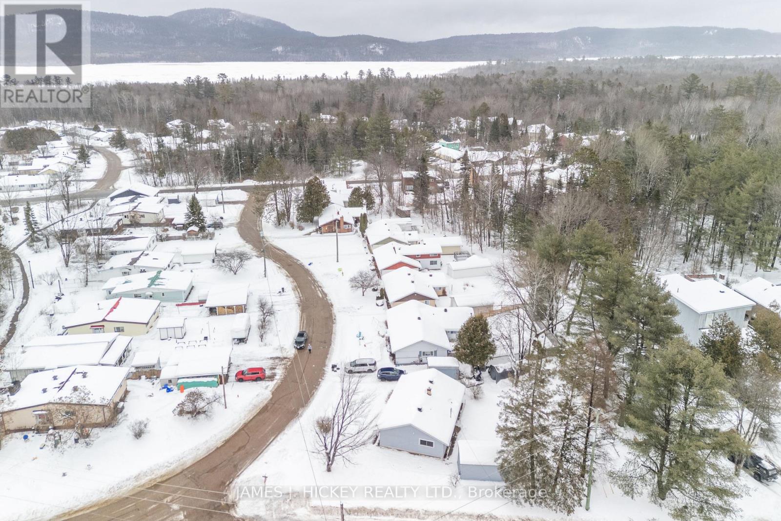 88 Glendale Avenue, Deep River, Ontario  K0J 1P0 - Photo 36 - X12706000