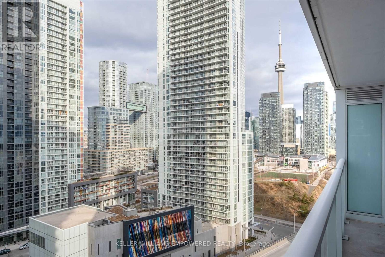 1909 - 17 Bathurst Street, Toronto, Ontario  M5V 0N1 - Photo 11 - C12705954