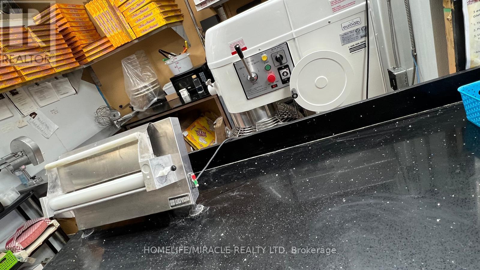 787 Steeles Avenue W, Toronto, Ontario  M2R 3W9 - Photo 14 - C12705996