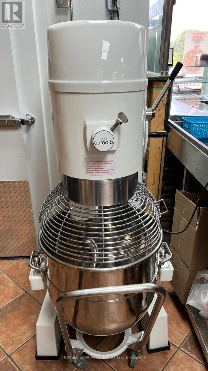 787 Steeles Avenue W, Toronto, Ontario  M2R 3W9 - Photo 9 - C12705996