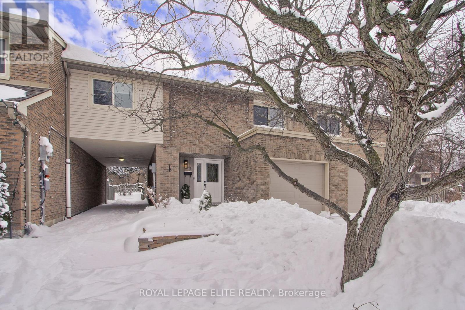 19 Lindisfarne Way, Markham, Ontario  L3P 3W8 - Photo 2 - N12705992