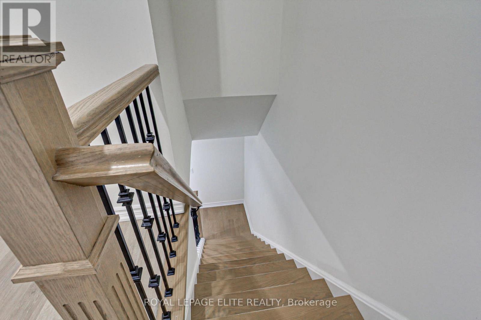 19 Lindisfarne Way, Markham, Ontario  L3P 3W8 - Photo 20 - N12705992