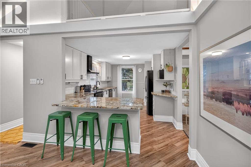 486 East 38th Street, Hamilton, Ontario  L8V 4G8 - Photo 13 - 40798916