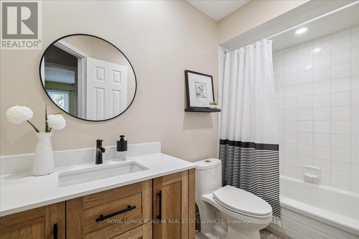 44 Sunvale Place, Hamilton, Ontario  L8E 4Z7 - Photo 36 - X12705950