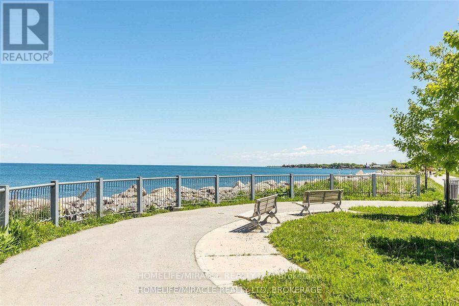 5 - 115 Shoreview Place, Hamilton, Ontario  L8E 0K4 - Photo 3 - X12705980