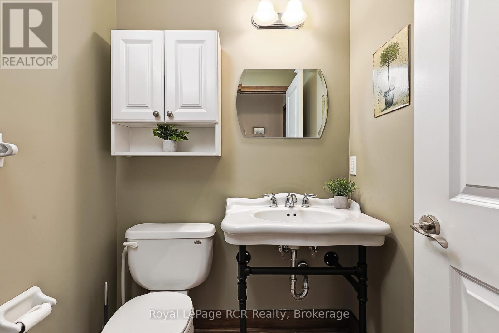 13 - 104 Farm Gate Road, Blue Mountains, Ontario  L9Y 0L7 - Photo 15 - X12706016