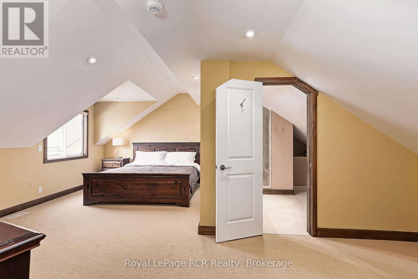 13 - 104 Farm Gate Road, Blue Mountains, Ontario  L9Y 0L7 - Photo 21 - X12706016