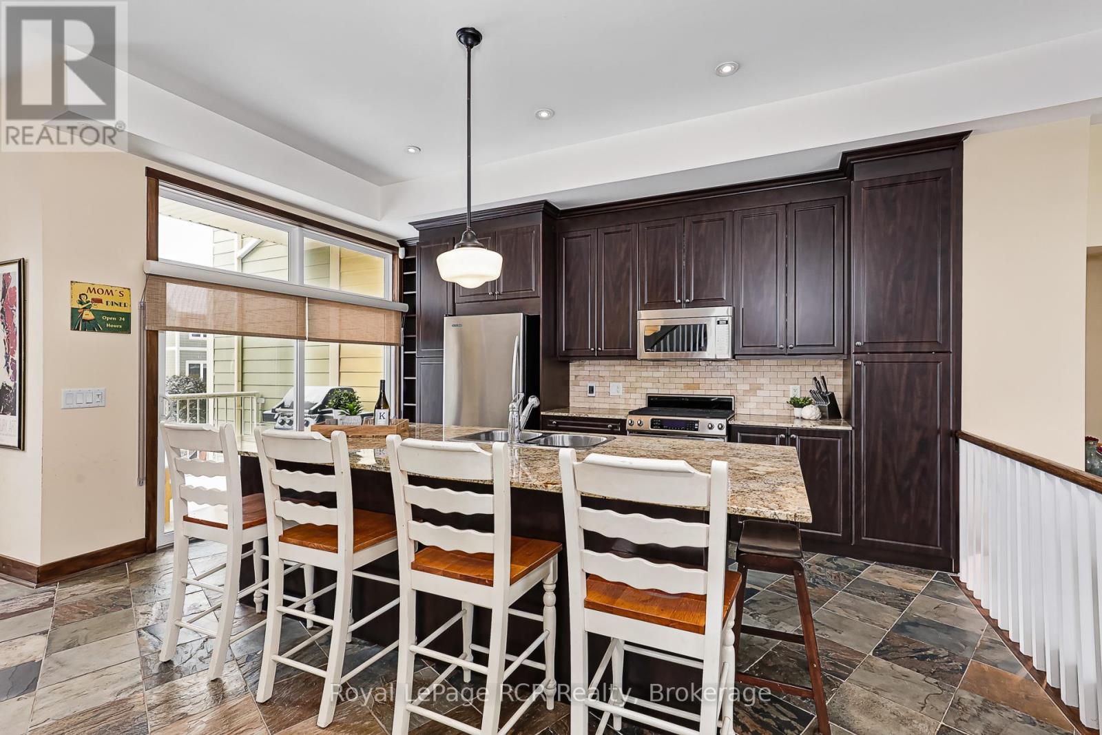 13 - 104 Farm Gate Road, Blue Mountains, Ontario  L9Y 0L7 - Photo 9 - X12706016