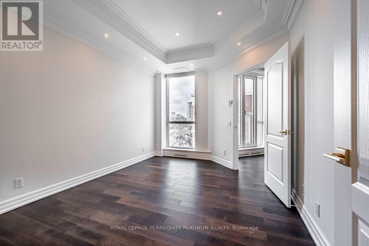 902 - 38 Avenue Road, Toronto, Ontario  M5R 2G2 - Photo 15 - C12705618