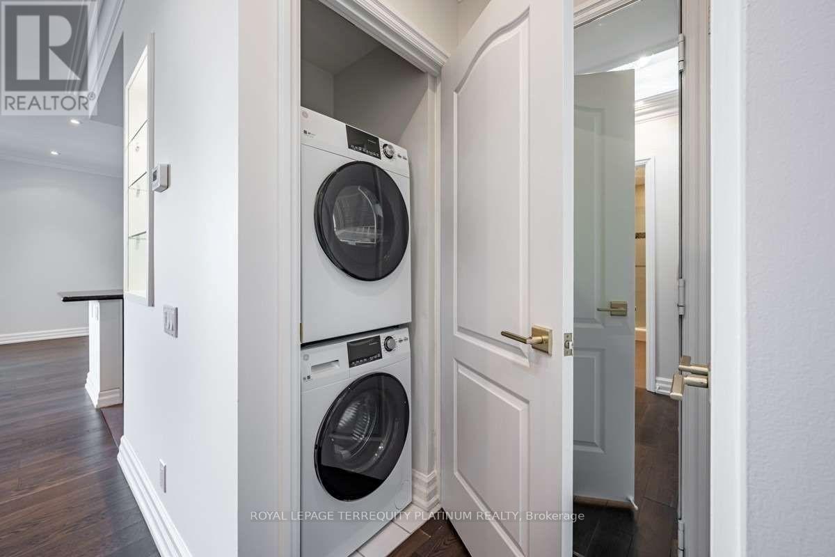 902 - 38 Avenue Road, Toronto, Ontario  M5R 2G2 - Photo 19 - C12705618