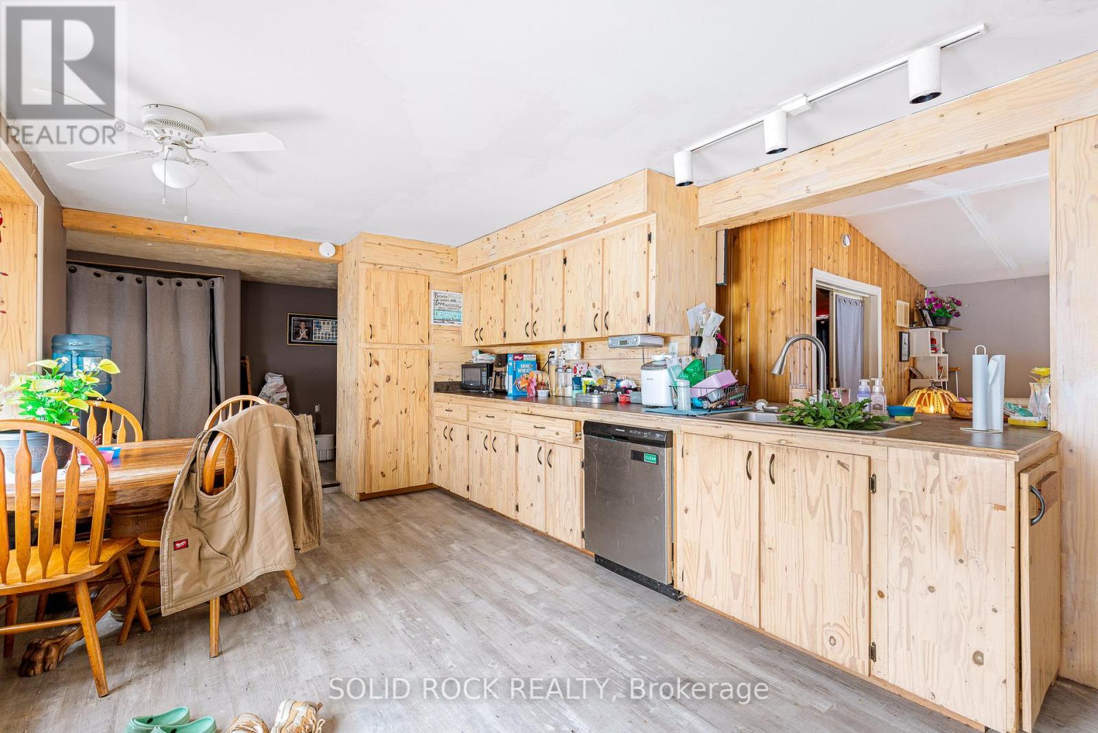 1447 County 2 Road, Front Of Yonge, Ontario  K0E 1R0 - Photo 6 - X12706026