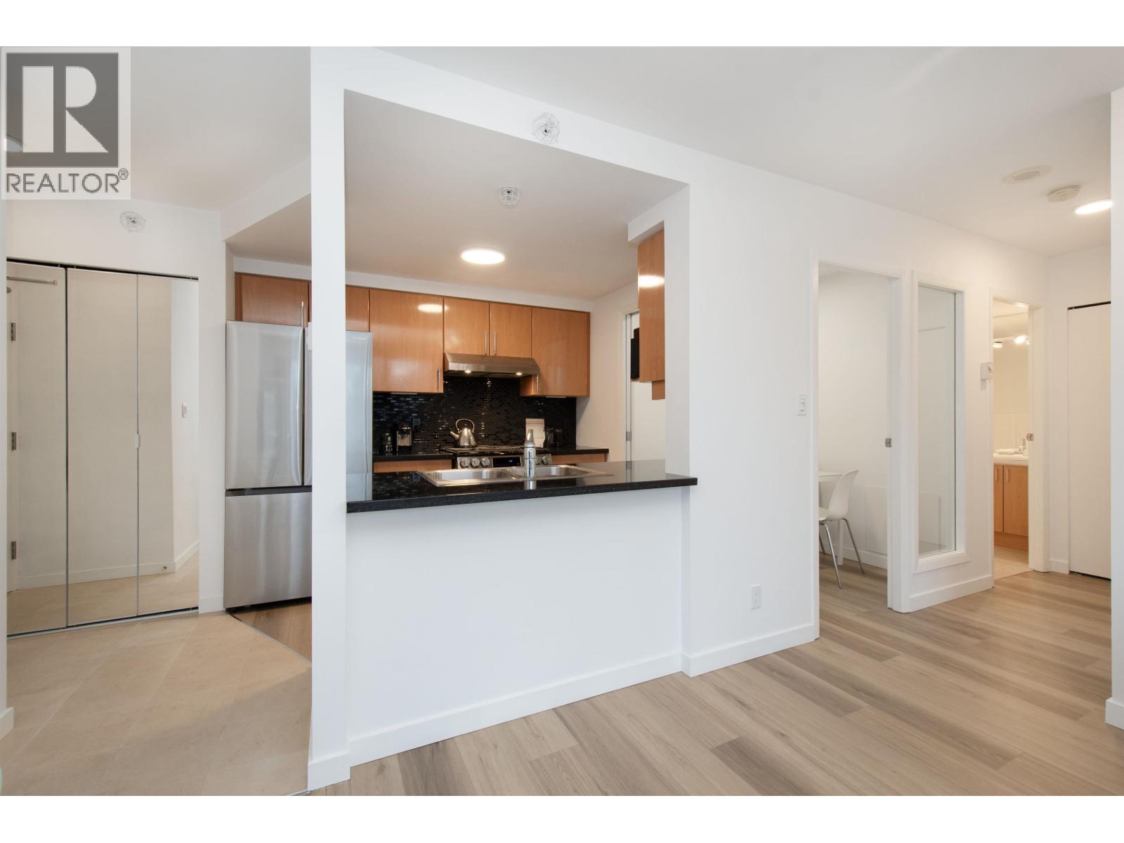 2105 193 Aquarius Mews, Vancouver, British Columbia  V6Z 2Z2 - Photo 13 - R3078615