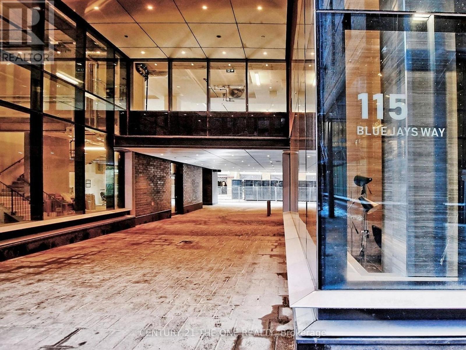 3301 - 115 Blue Jays Way, Toronto, Ontario  M5V 0N4 - Photo 4 - C12706038