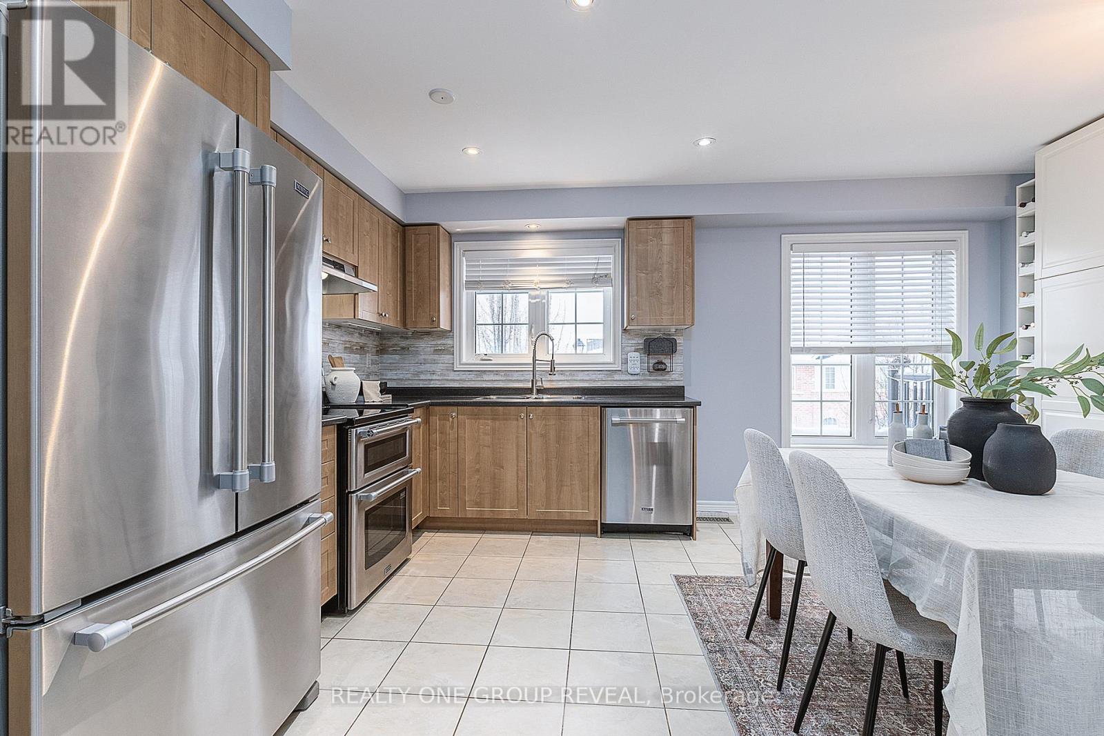 97 Devineridge Avenue, Ajax, Ontario  L1Z 0K6 - Photo 7 - E12706050