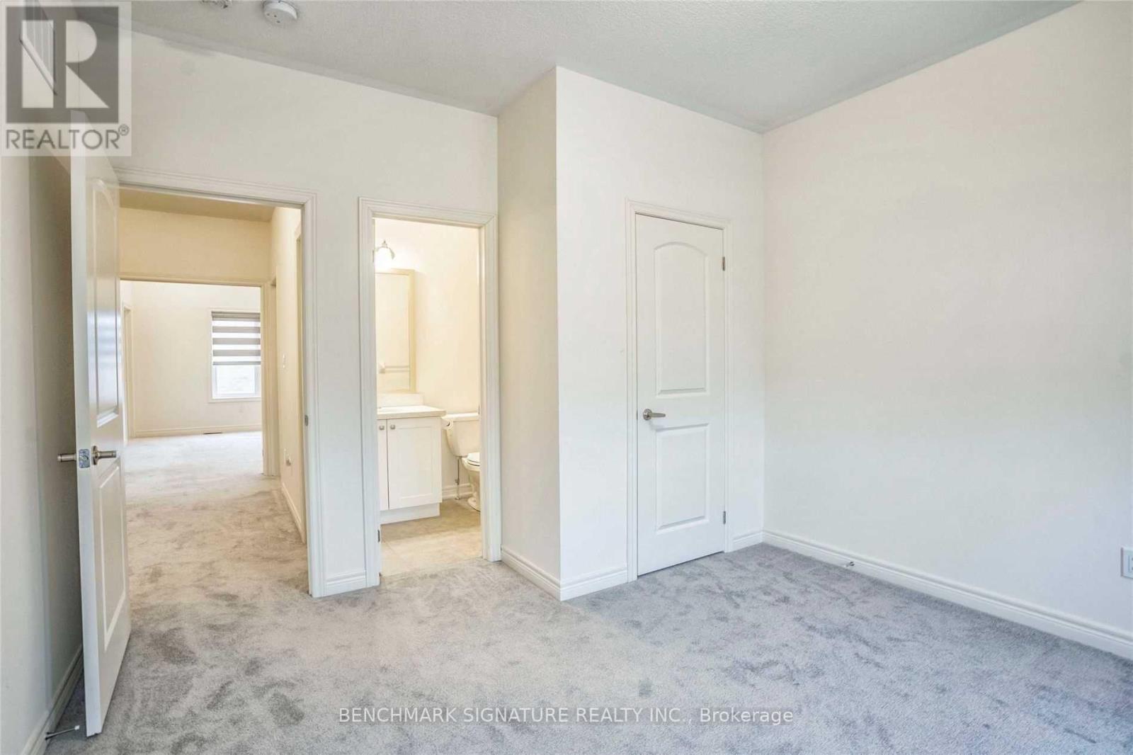 9432 Bayview Avenue, Richmond Hill, Ontario  L4C 5G9 - Photo 22 - N12706066