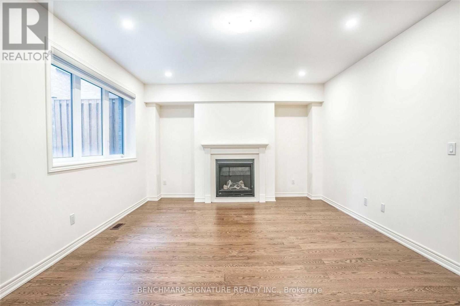 9432 Bayview Avenue, Richmond Hill, Ontario  L4C 5G9 - Photo 24 - N12706066