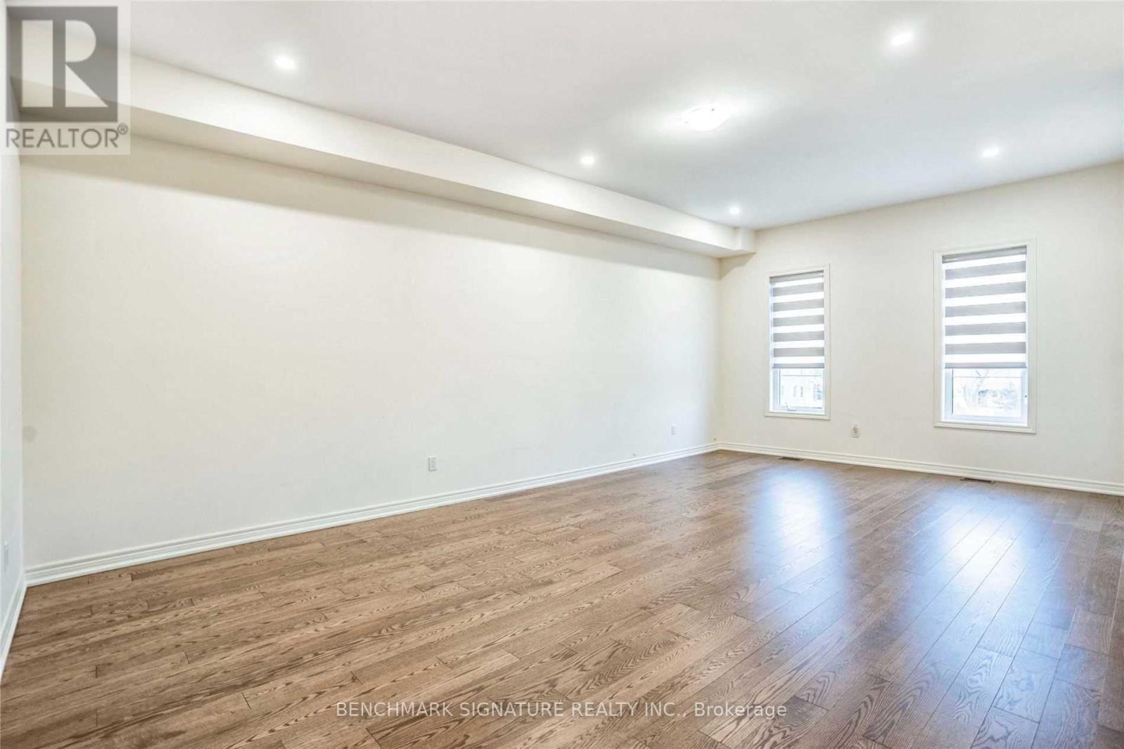 9432 Bayview Avenue, Richmond Hill, Ontario  L4C 5G9 - Photo 8 - N12706066