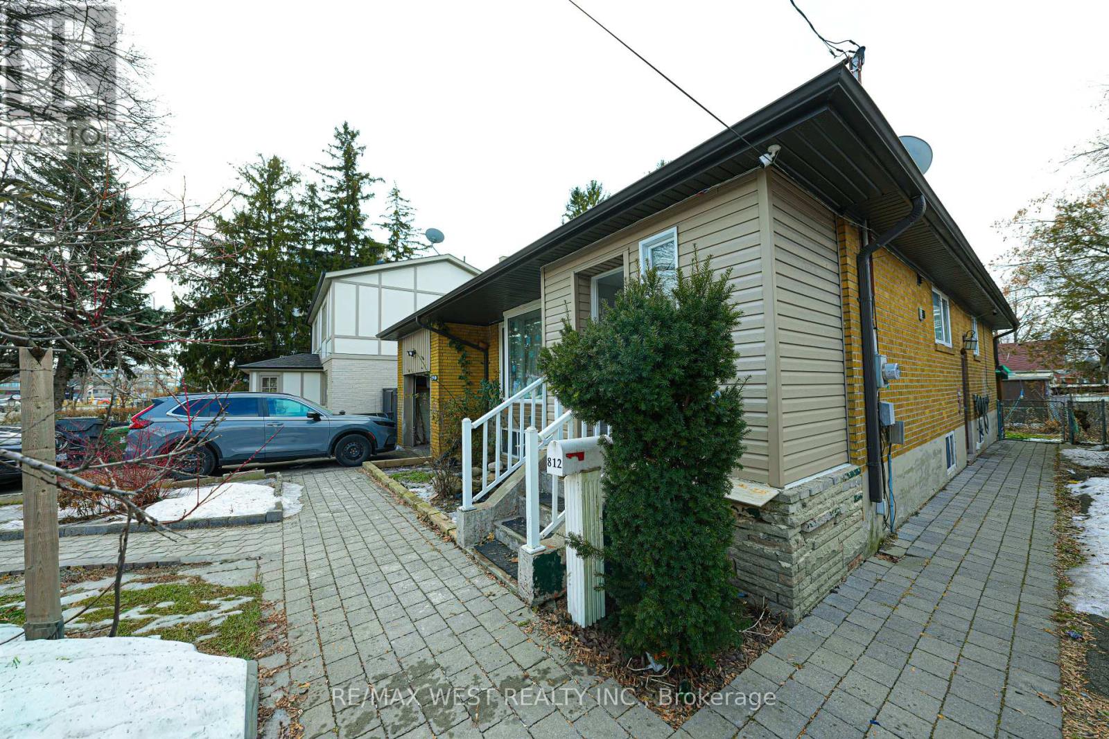 812 Kennedy Road, Toronto, Ontario  M1K 2C8 - Photo 21 - E12702342