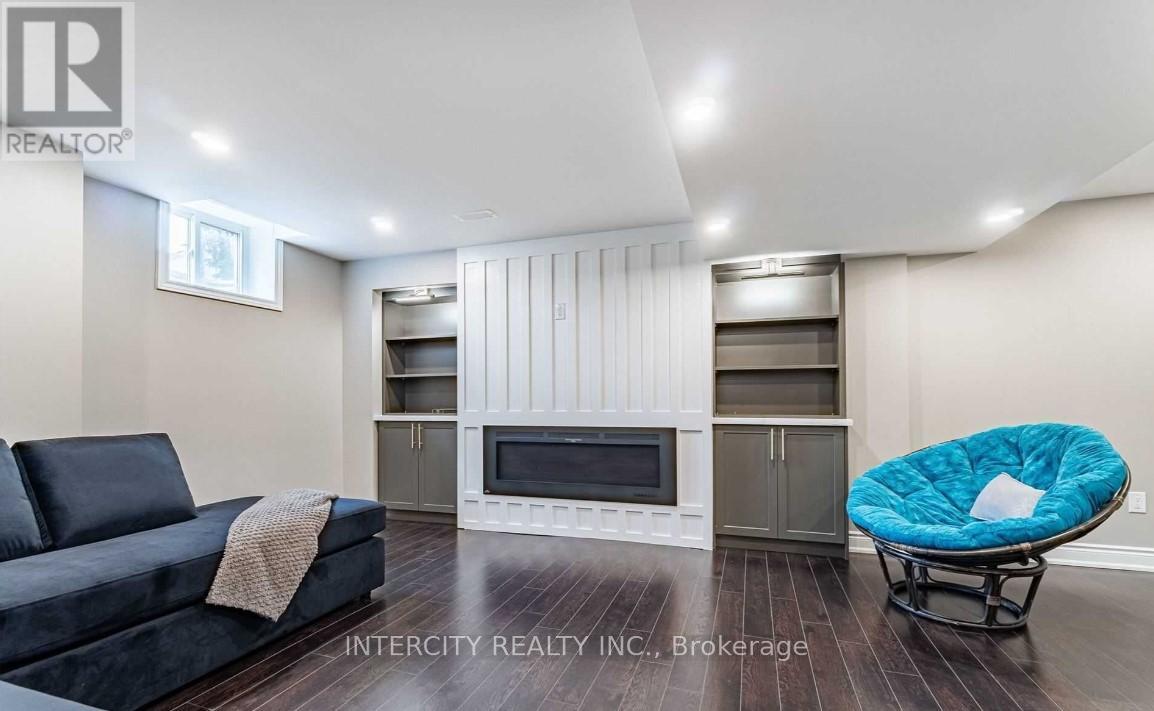 363 Robert Parkinson Drive, Brampton, Ontario  L7A 4C3 - Photo 14 - W12695388