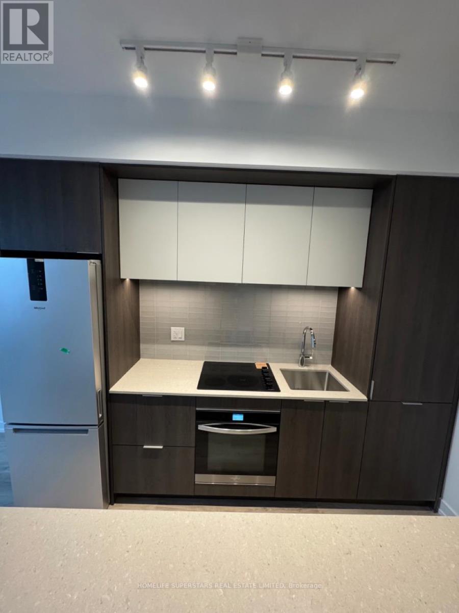 4701 - 395 Square One Drive, Mississauga, Ontario  L5B 0P6 - Photo 3 - W12706010