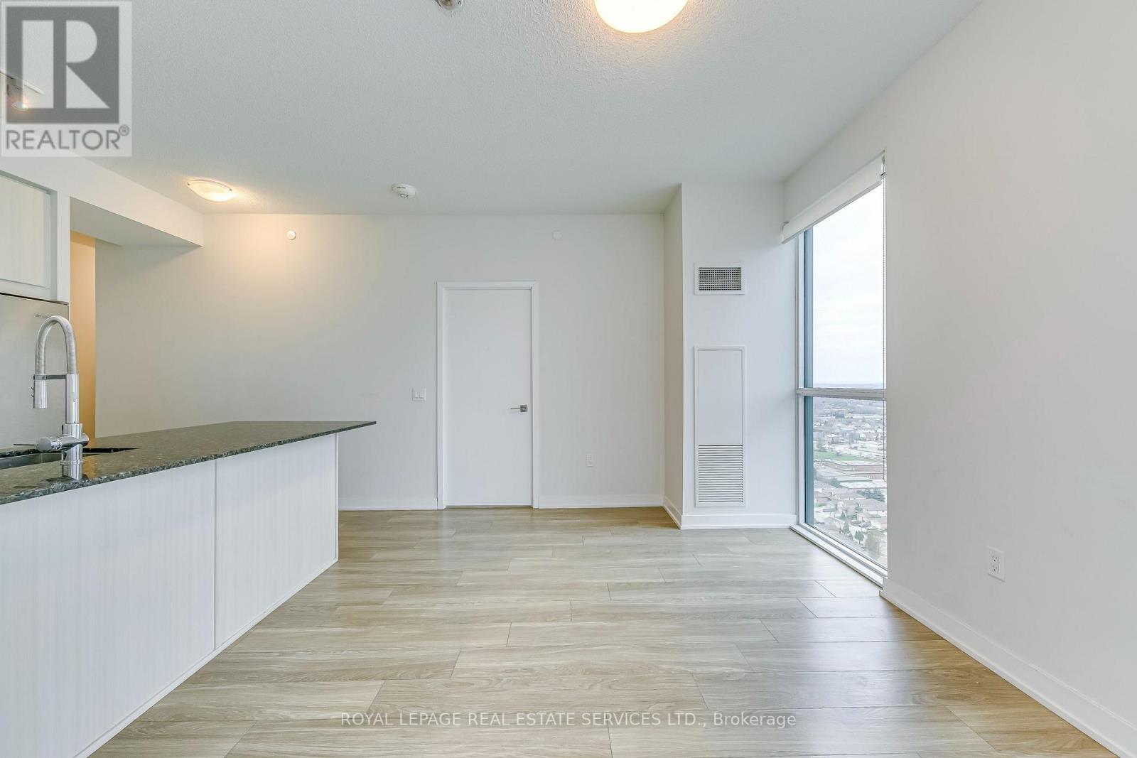 2315 - 4055 Parkside Village Drive, Mississauga, Ontario  L5B 0K8 - Photo 18 - W12706024