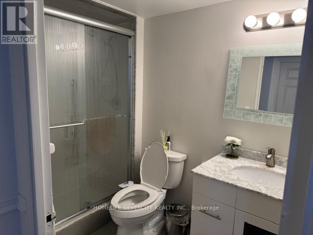 1103 - 250 Webb Drive, Mississauga, Ontario  L5B 3Z4 - Photo 10 - W12706042